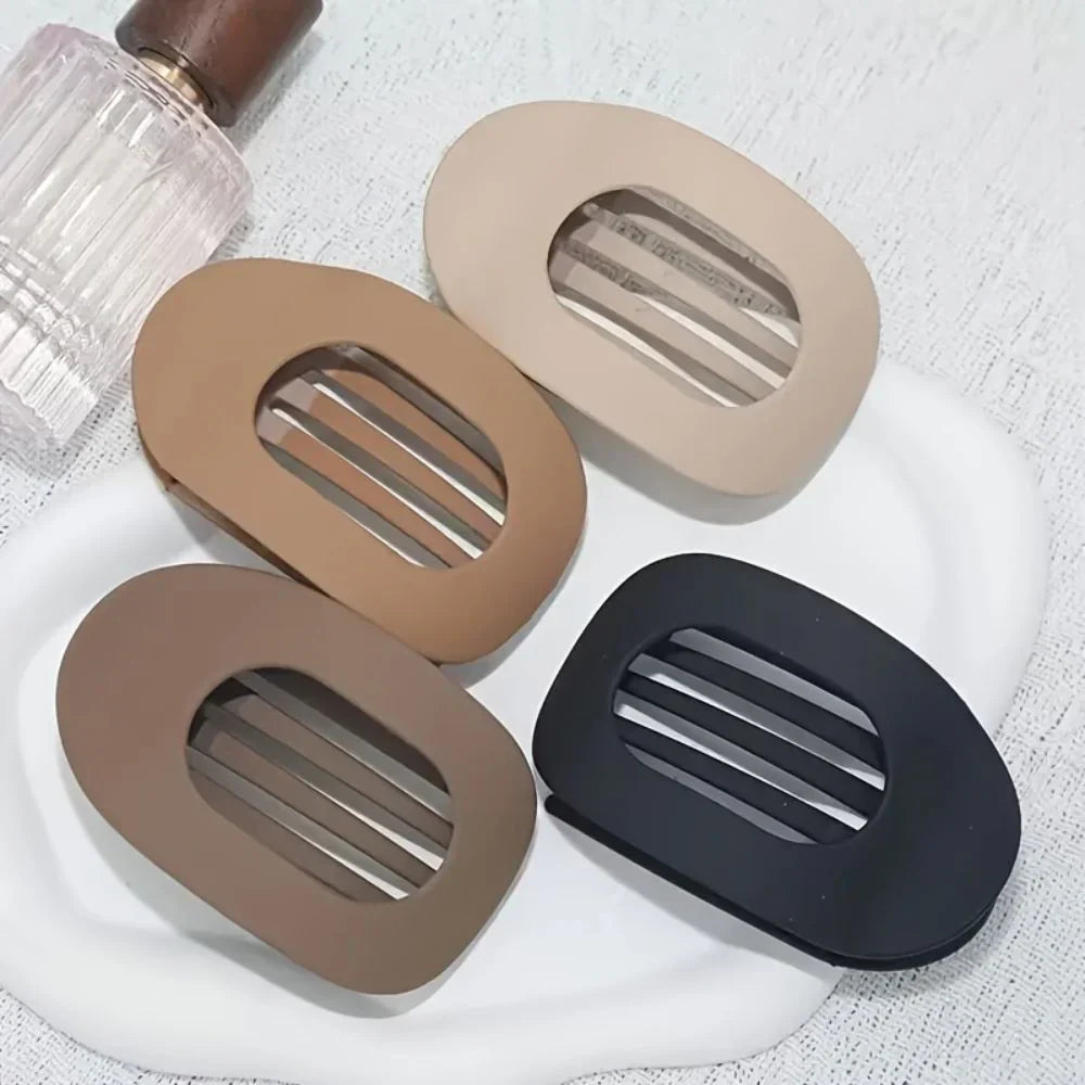 Set van 4 Matte Platte Haarclips – Anti-Slip Design